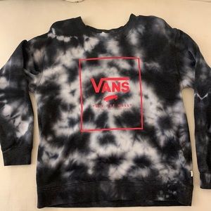 Vans tie dye sweatshirt! Super comfy 22”in length